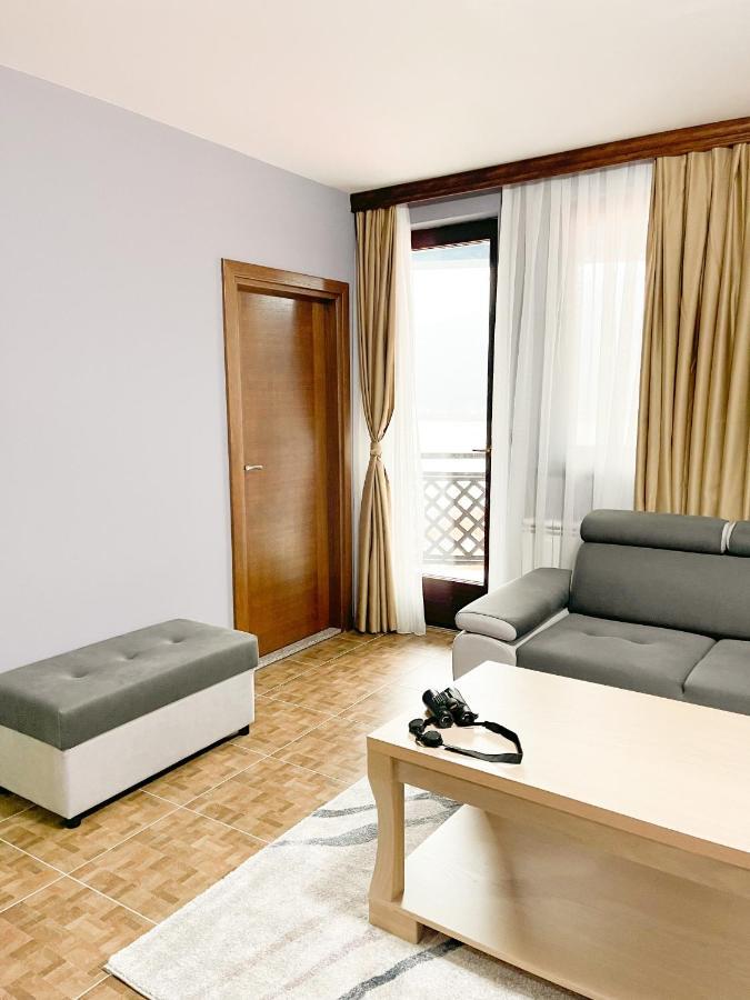Apartments & Rooms Brijest Plav Exterior foto
